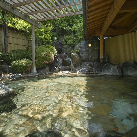 ホテル Fujisan Onsen Bessho Sasa 富士吉田市 エクステリア 写真
